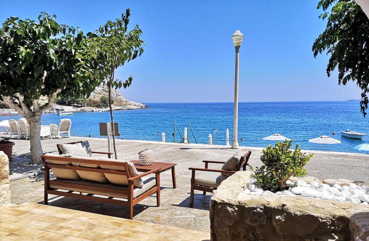 Villa Relax Seaside House By Living In Blue CCharaki Exterior foto