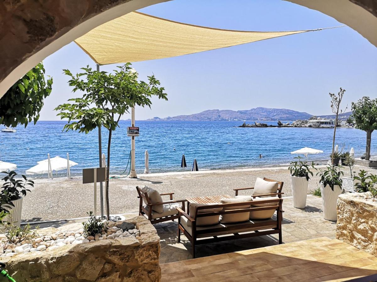 Villa Relax Seaside House By Living In Blue CCharaki Exterior foto