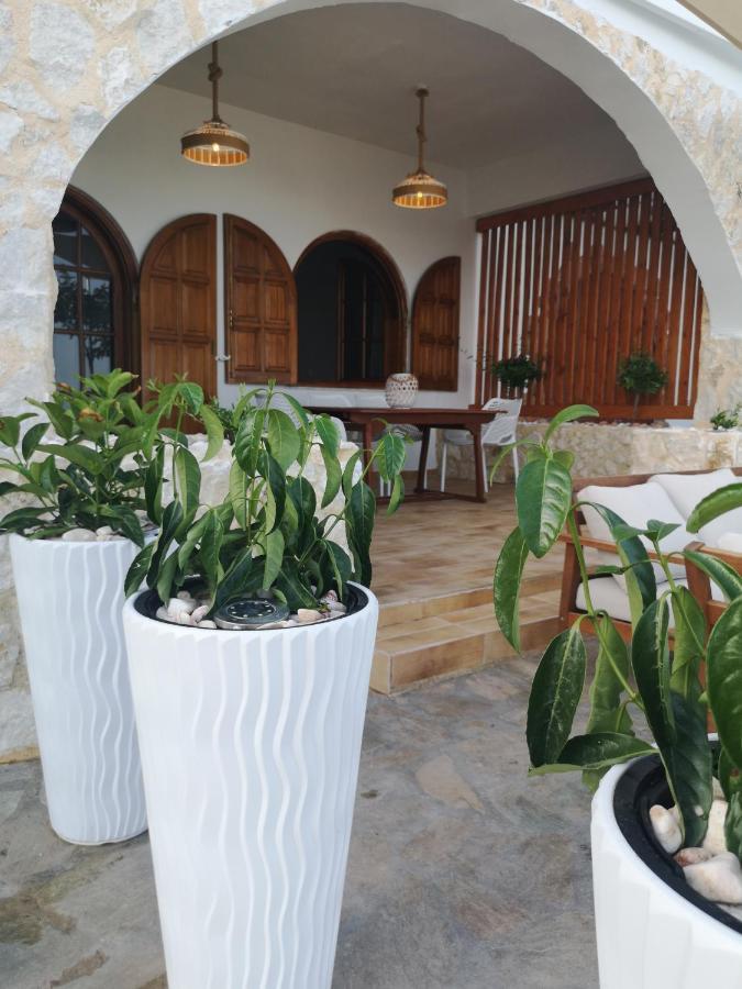 Villa Relax Seaside House By Living In Blue CCharaki Exterior foto